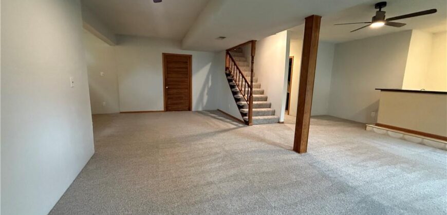 4201 NW 64th Place, Kansas City, MO 64151