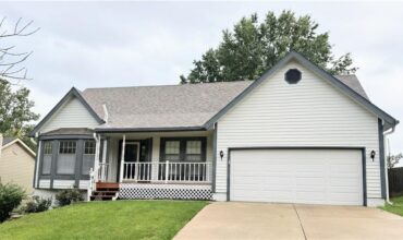 4201 NW 64th Place, Kansas City, MO 64151