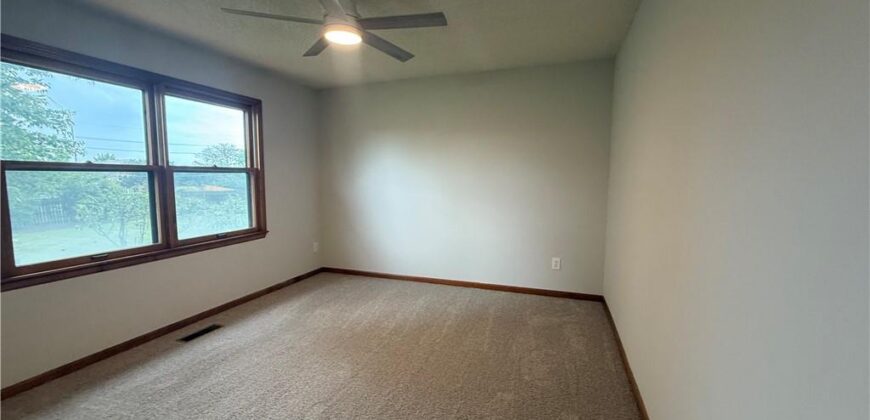 4201 NW 64th Place, Kansas City, MO 64151