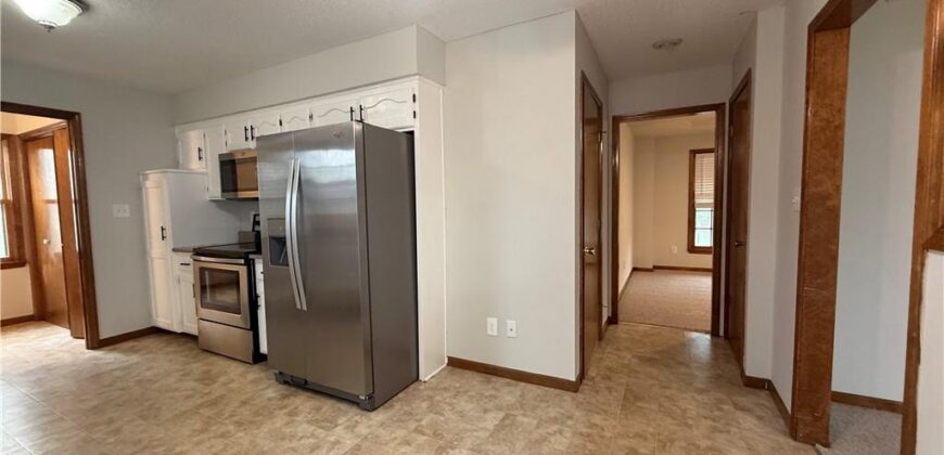 4201 NW 64th Place, Kansas City, MO 64151