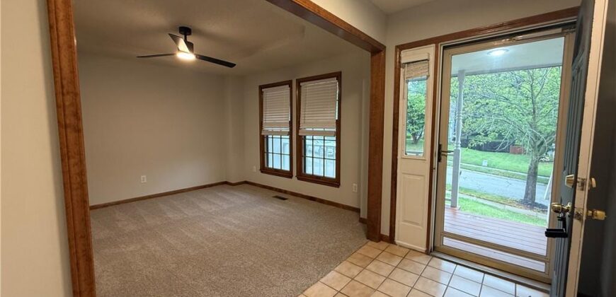 4201 NW 64th Place, Kansas City, MO 64151