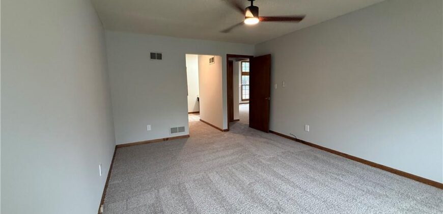 4201 NW 64th Place, Kansas City, MO 64151