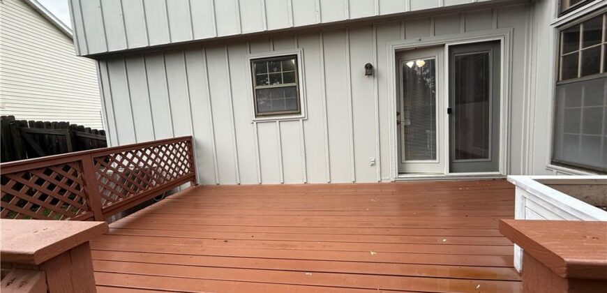 4201 NW 64th Place, Kansas City, MO 64151