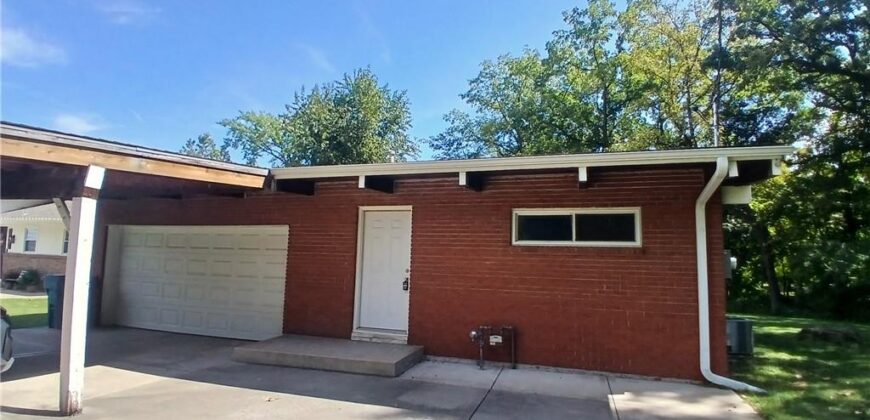 5323 Edgewood Circle, Houston Lake, MO 64151
