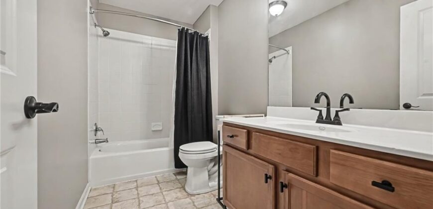 2118 NE 107th Terrace, Kansas City, MO 64155