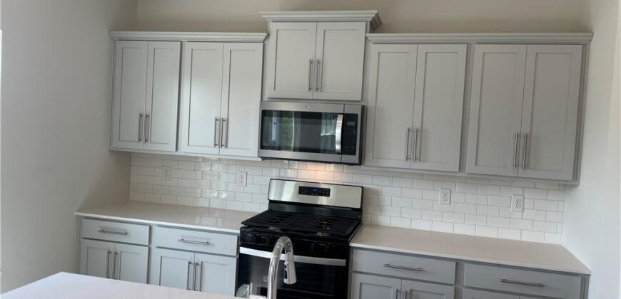 4803 NW 141st Street, Platte City, MO 64079