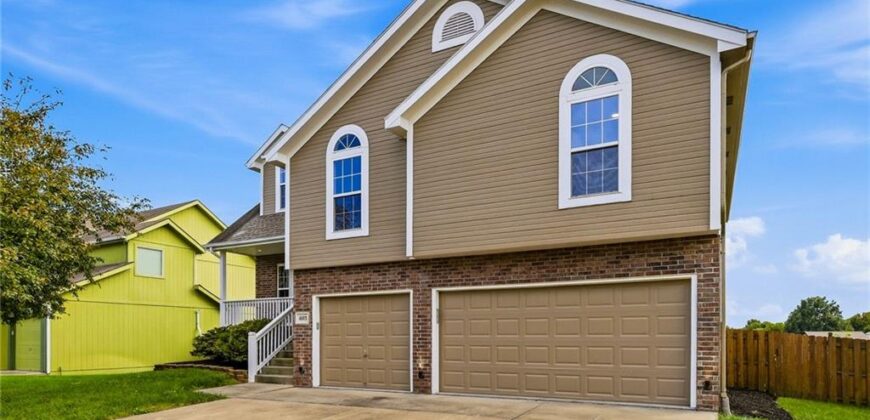 1603 NE 180th Terrace, Smithville, MO 64089