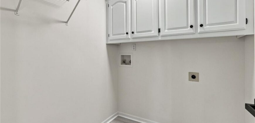 1603 NE 180th Terrace, Smithville, MO 64089