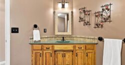 6726 N Charleston Drive, Kansas City, MO 64119