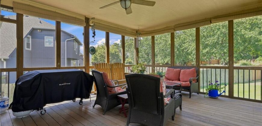 6726 N Charleston Drive, Kansas City, MO 64119