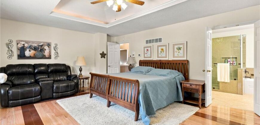 6726 N Charleston Drive, Kansas City, MO 64119