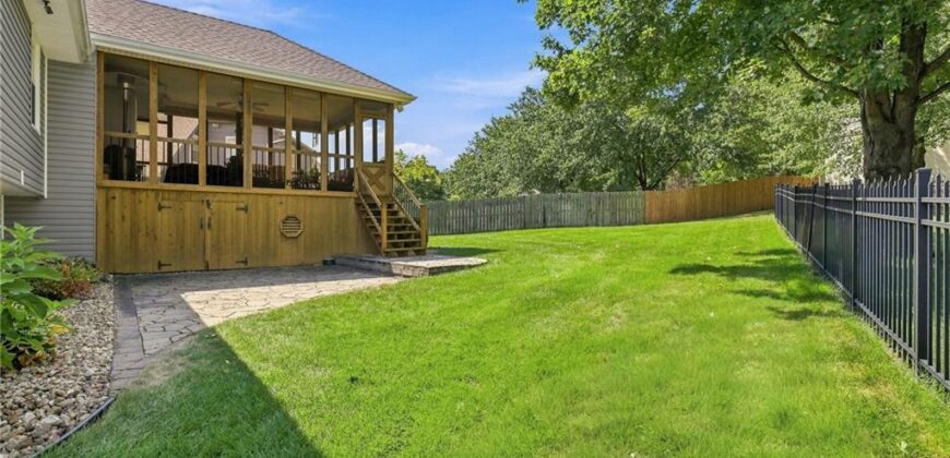 6726 N Charleston Drive, Kansas City, MO 64119