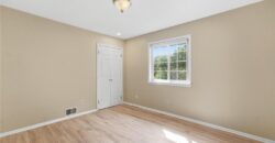 5528 NW Verlin Drive, Kansas City, MO 64152