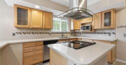 5528 NW Verlin Drive, Kansas City, MO 64152