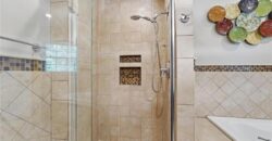 5528 NW Verlin Drive, Kansas City, MO 64152