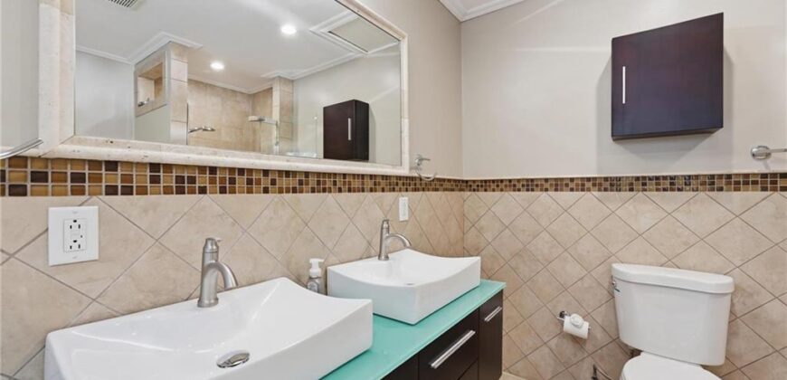 5528 NW Verlin Drive, Kansas City, MO 64152