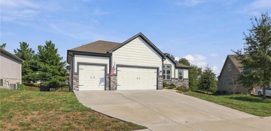 2209 Greenfield Court, Kearney, MO 64060