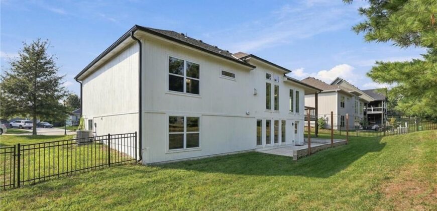 2209 Greenfield Court, Kearney, MO 64060