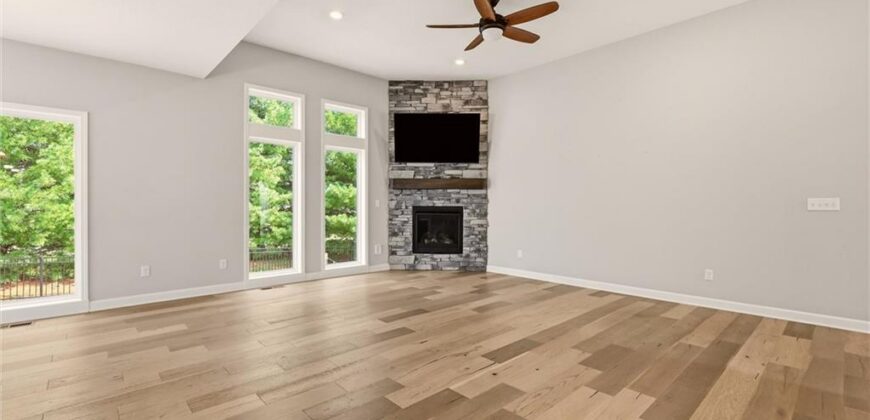 2209 Greenfield Court, Kearney, MO 64060