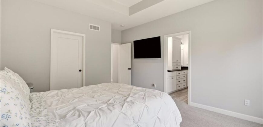 2209 Greenfield Court, Kearney, MO 64060
