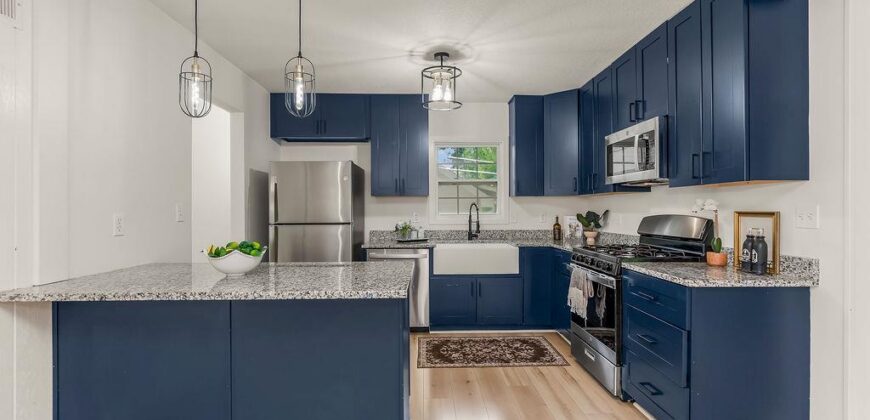 5908 NW Harris Drive, Kansas City, MO 64152