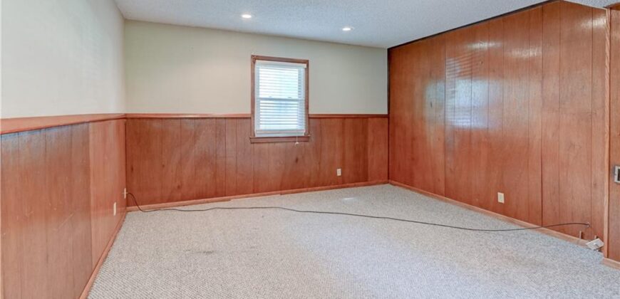 3606 NW 60th Terrace, Kansas City, MO 64151