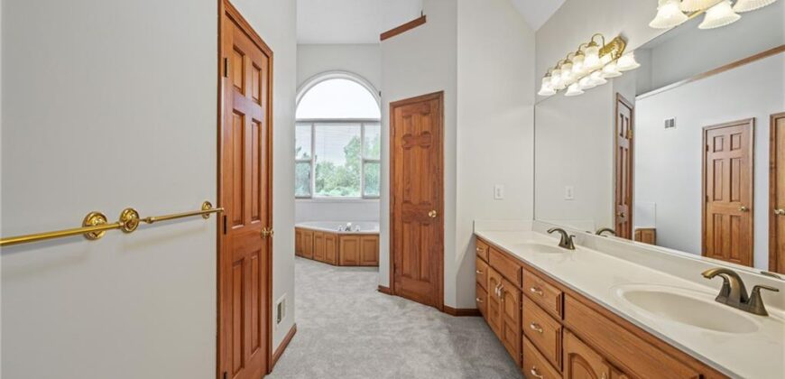 9110 NW 86TH Street, Kansas City, MO 64153