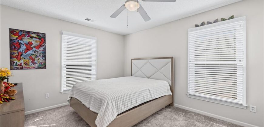 9407 N Tracy Avenue, Kansas City, MO 64155