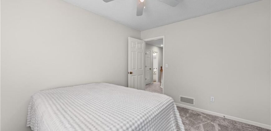 9407 N Tracy Avenue, Kansas City, MO 64155