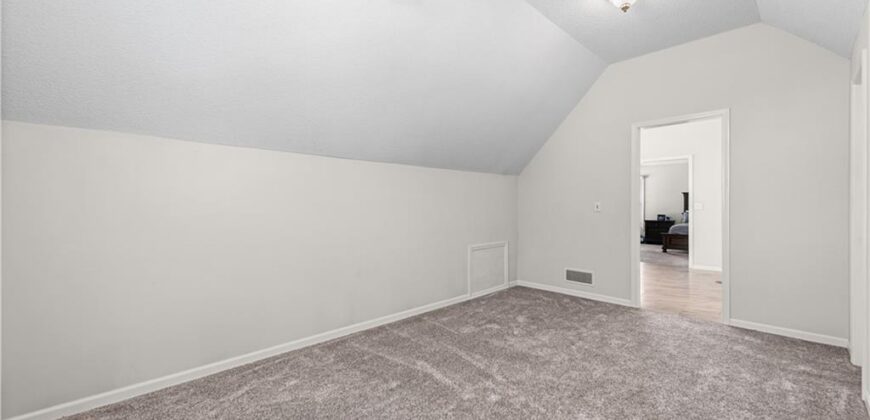 9407 N Tracy Avenue, Kansas City, MO 64155