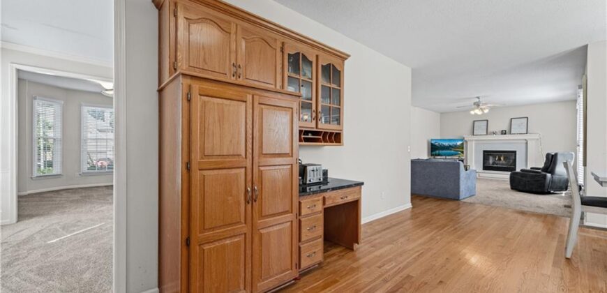9407 N Tracy Avenue, Kansas City, MO 64155
