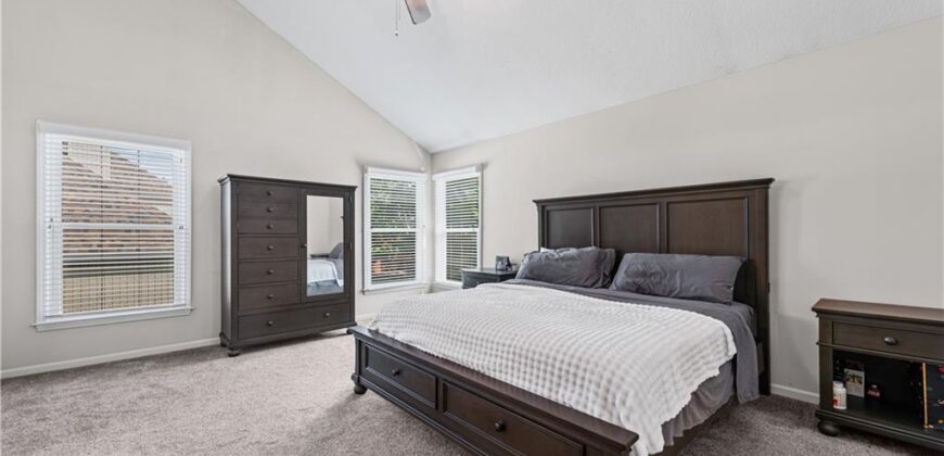 9407 N Tracy Avenue, Kansas City, MO 64155