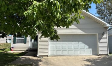 12211 N Pomona Avenue, Kansas City, MO 64163