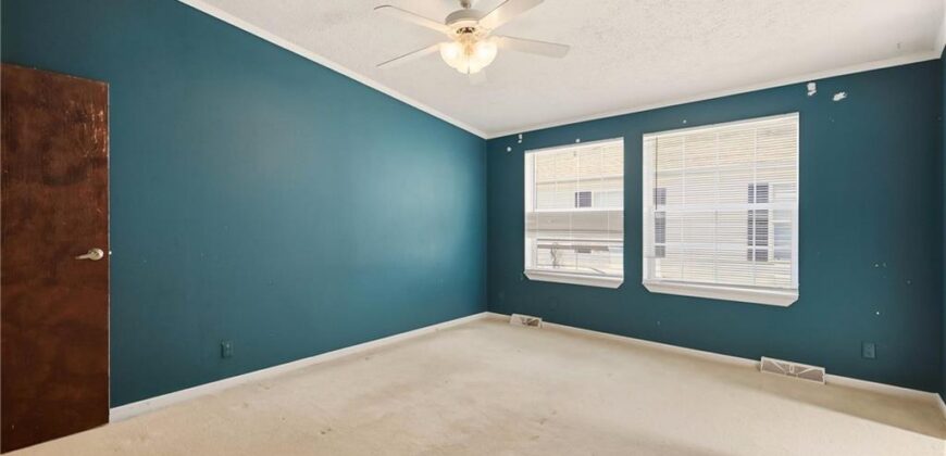 7905 NW 122nd Court, Kansas City, MO 64163