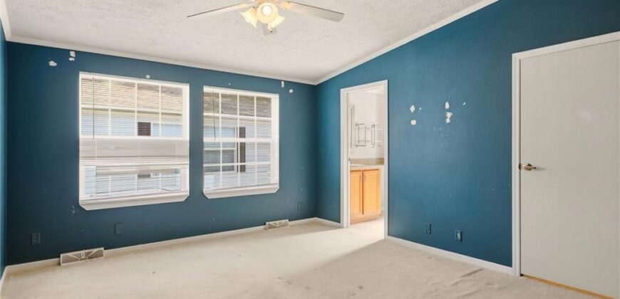 7905 NW 122nd Court, Kansas City, MO 64163