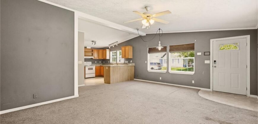 7905 NW 122nd Court, Kansas City, MO 64163