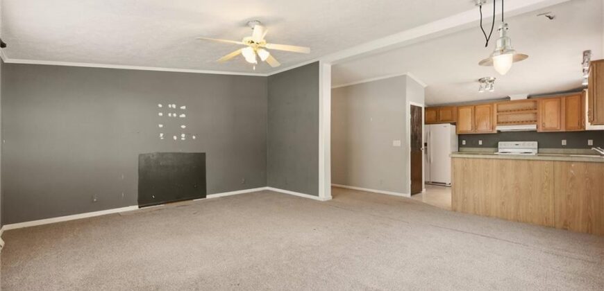7905 NW 122nd Court, Kansas City, MO 64163