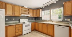 7905 NW 122nd Court, Kansas City, MO 64163