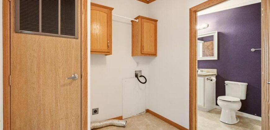 7905 NW 122nd Court, Kansas City, MO 64163