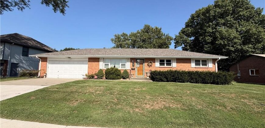 705 Quincy Boulevard, Smithville, MO 64089