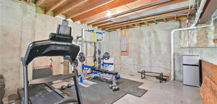 14550 NW 66th Street, Parkville, MO 64152