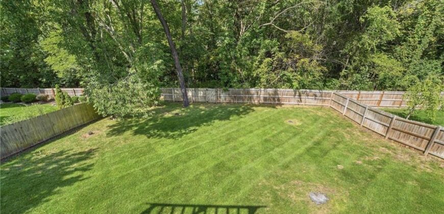 14550 NW 66th Street, Parkville, MO 64152