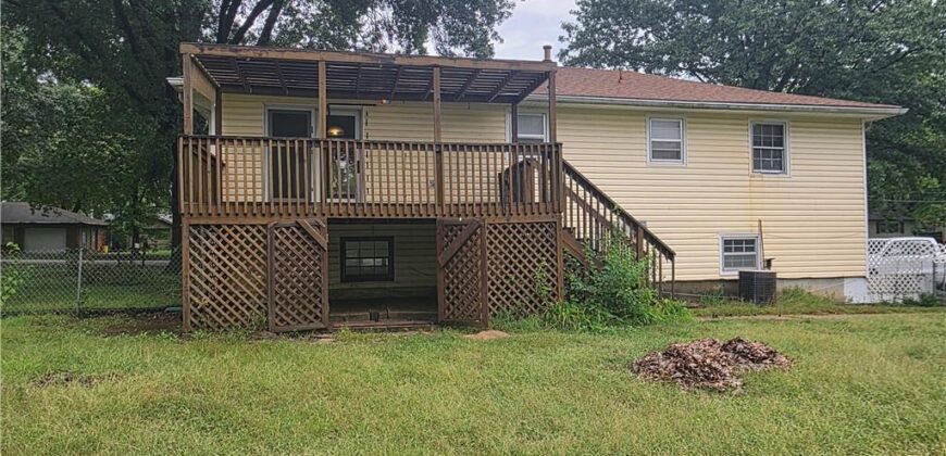 207 E 10th Street, Kearney, MO 6406