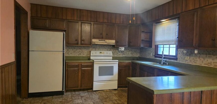 207 E 10th Street, Kearney, MO 6406