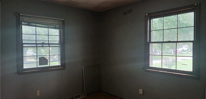 207 E 10th Street, Kearney, MO 6406