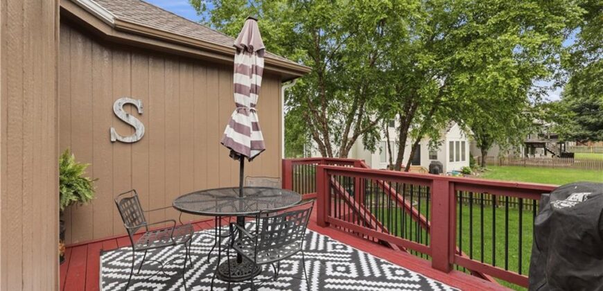 9908 N Lewis Avenue, Kansas City, MO 64157