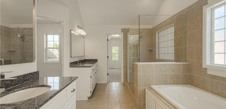 7205 NE 84th Court, Kansas City, MO 64157