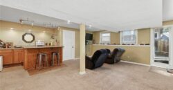 1732 NE 80th Place, Kansas City, MO 64118