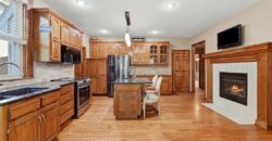 1732 NE 80th Place, Kansas City, MO 64118