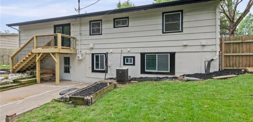 221 Wilshire Boulevard, Liberty, MO 64068